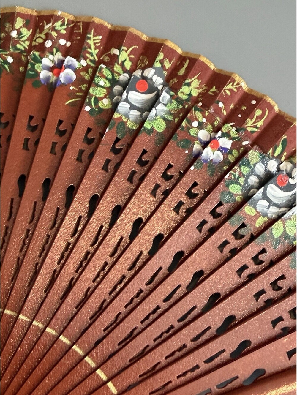 Vintage Hand Painted Spanish Fan with Lacquered Wood Frame 17” Large Great Cond - Picture 7 of 14